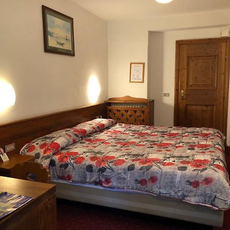Hotel Majoni Cortina dʼAmpezzo Esterno foto