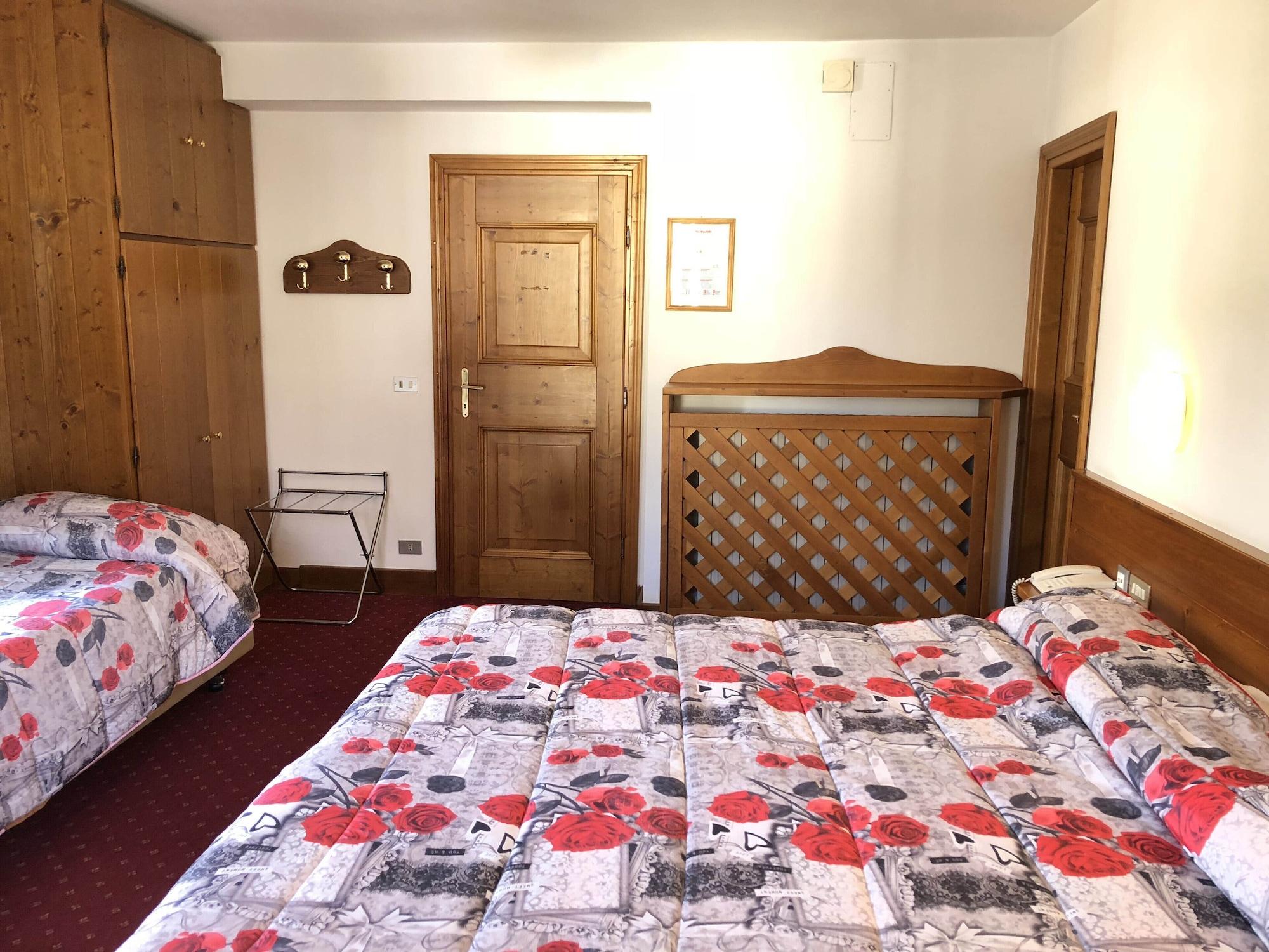 Hotel Majoni Cortina dʼAmpezzo Esterno foto