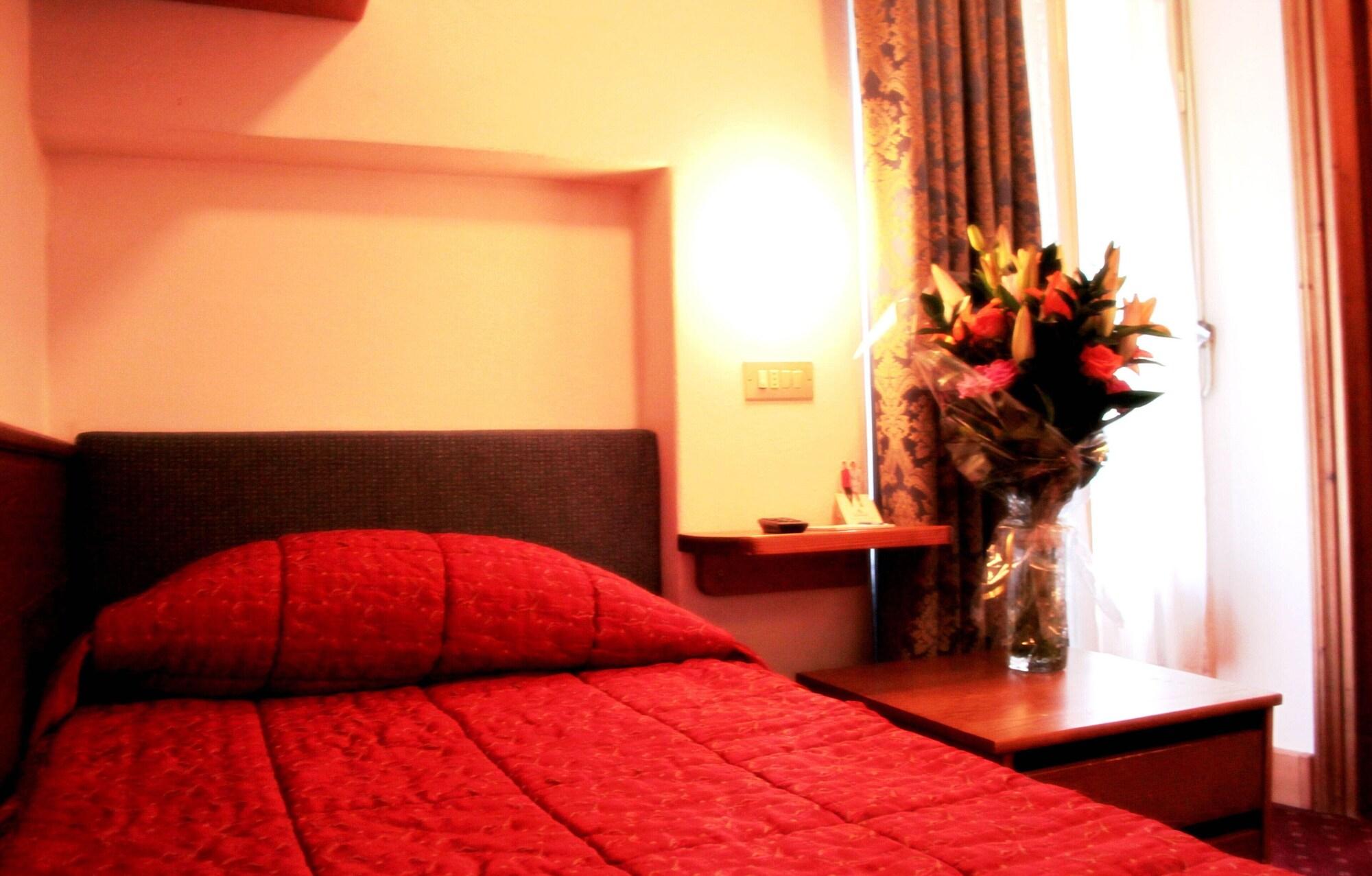 Hotel Majoni Cortina dʼAmpezzo Esterno foto