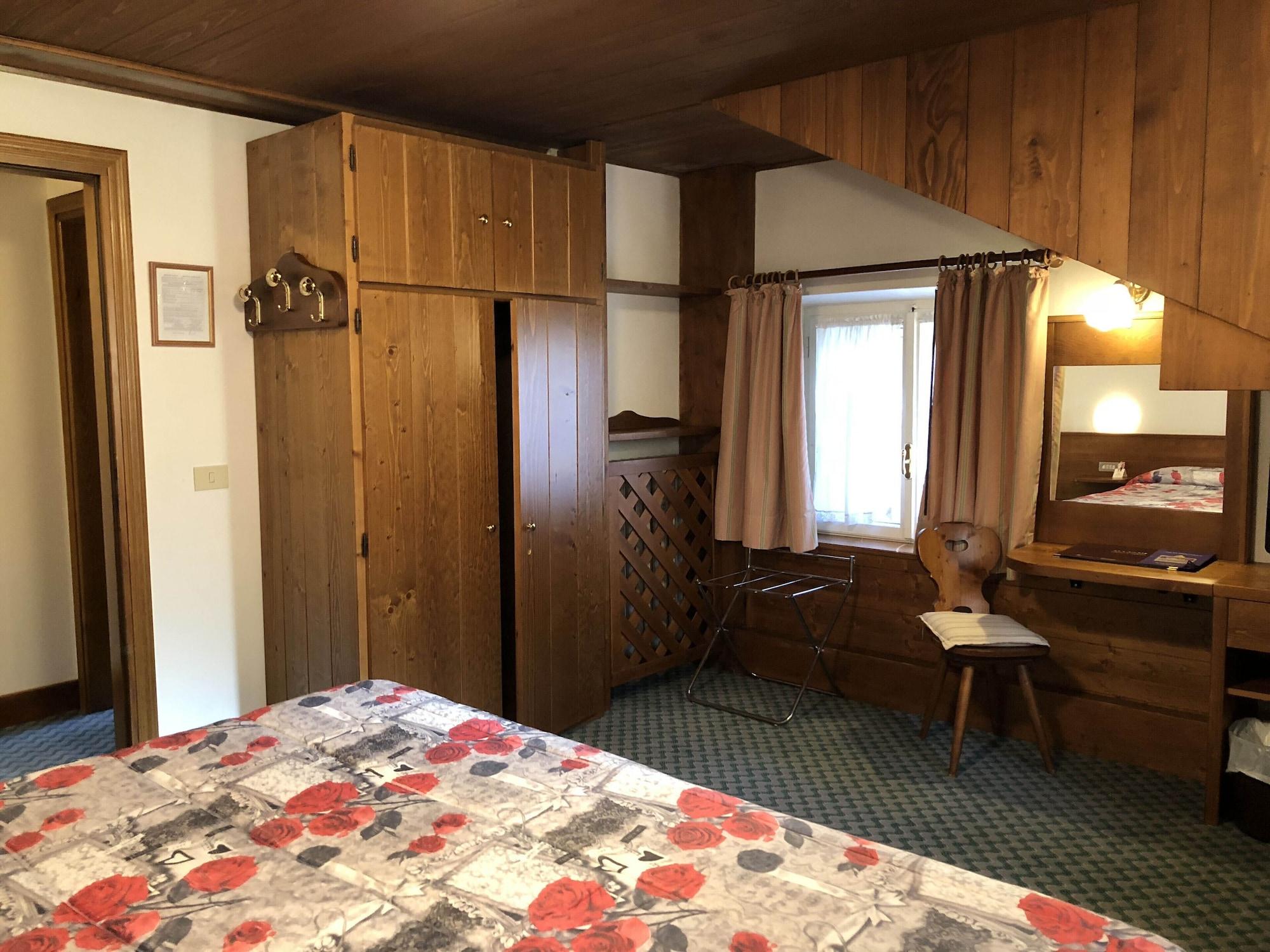 Hotel Majoni Cortina dʼAmpezzo Esterno foto