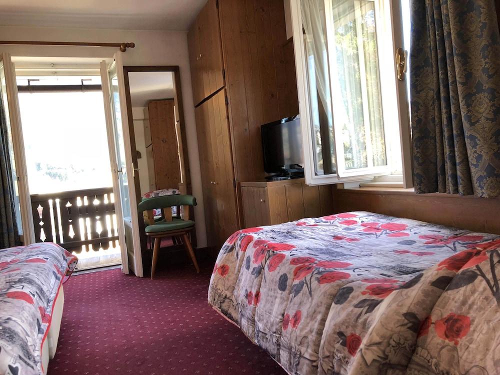 Hotel Majoni Cortina dʼAmpezzo Esterno foto