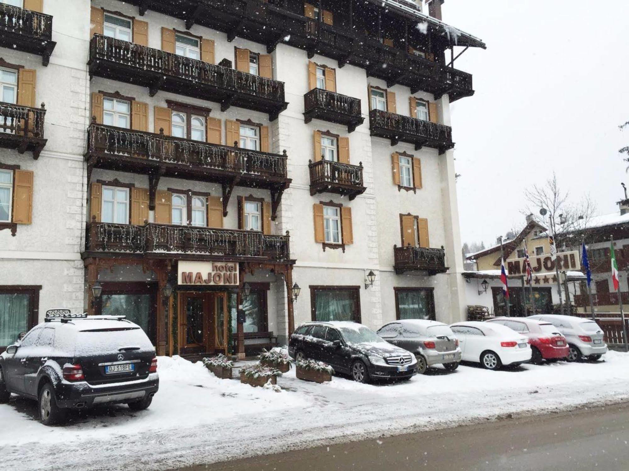 Hotel Majoni Cortina dʼAmpezzo Esterno foto