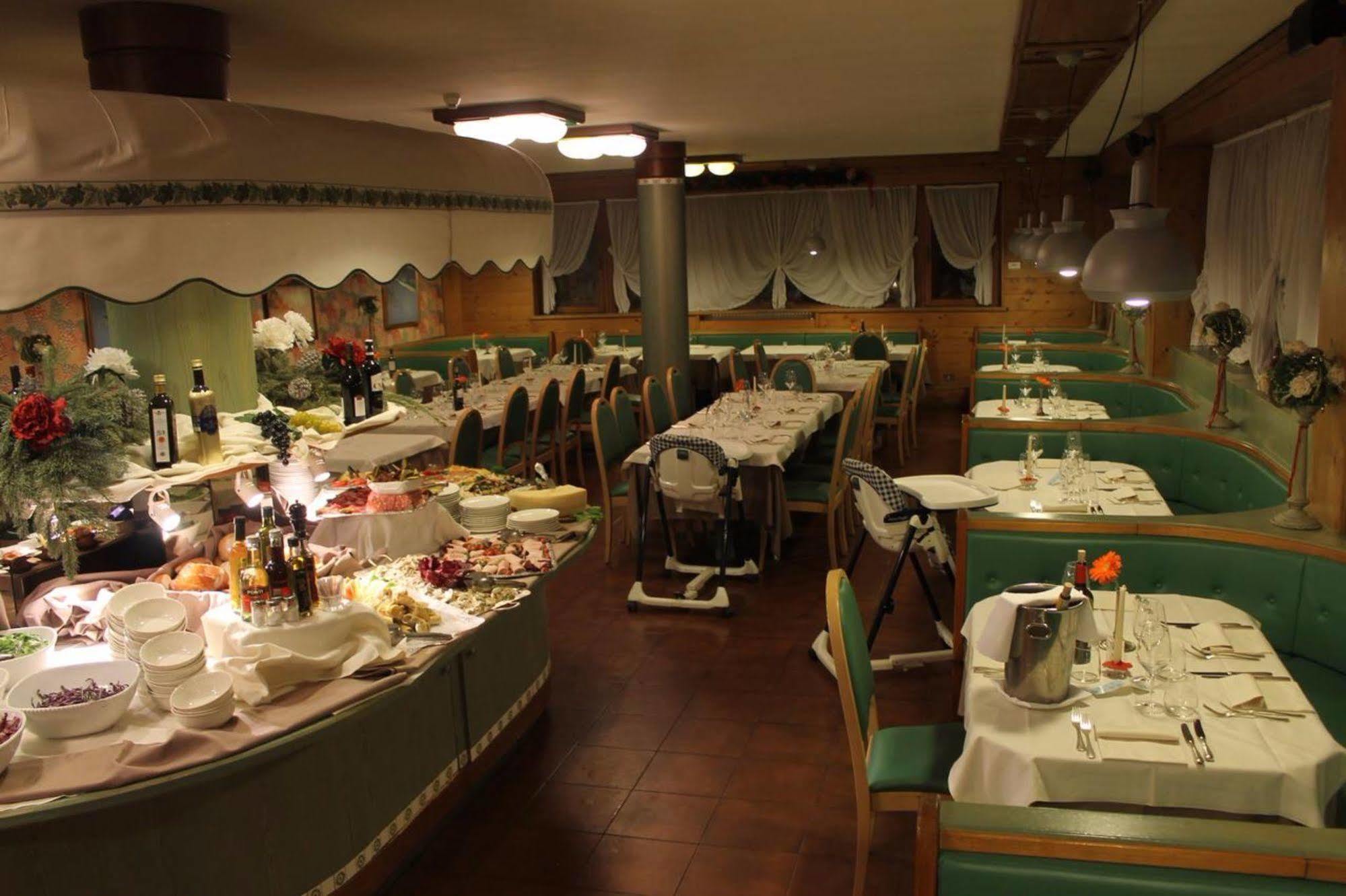 Hotel Majoni Cortina dʼAmpezzo Esterno foto