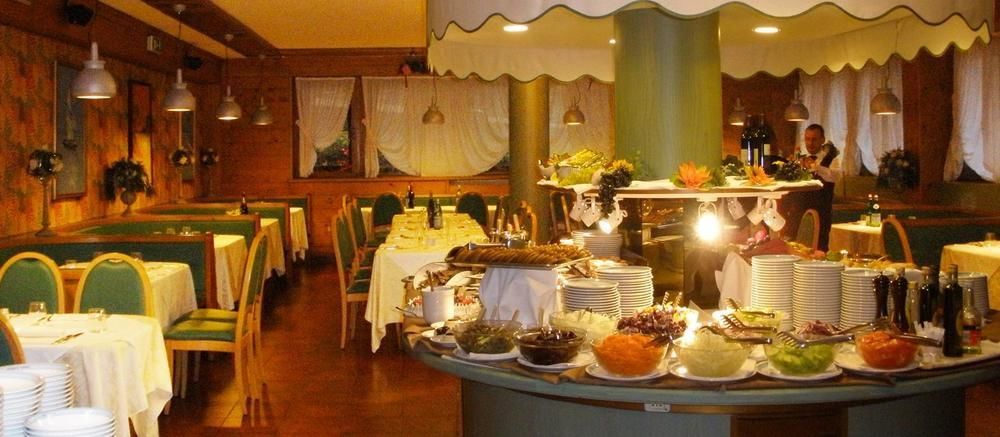 Hotel Majoni Cortina dʼAmpezzo Esterno foto